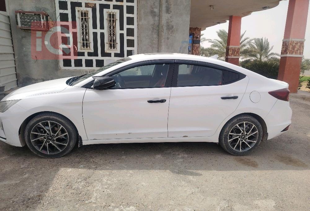 هيونداي النترا